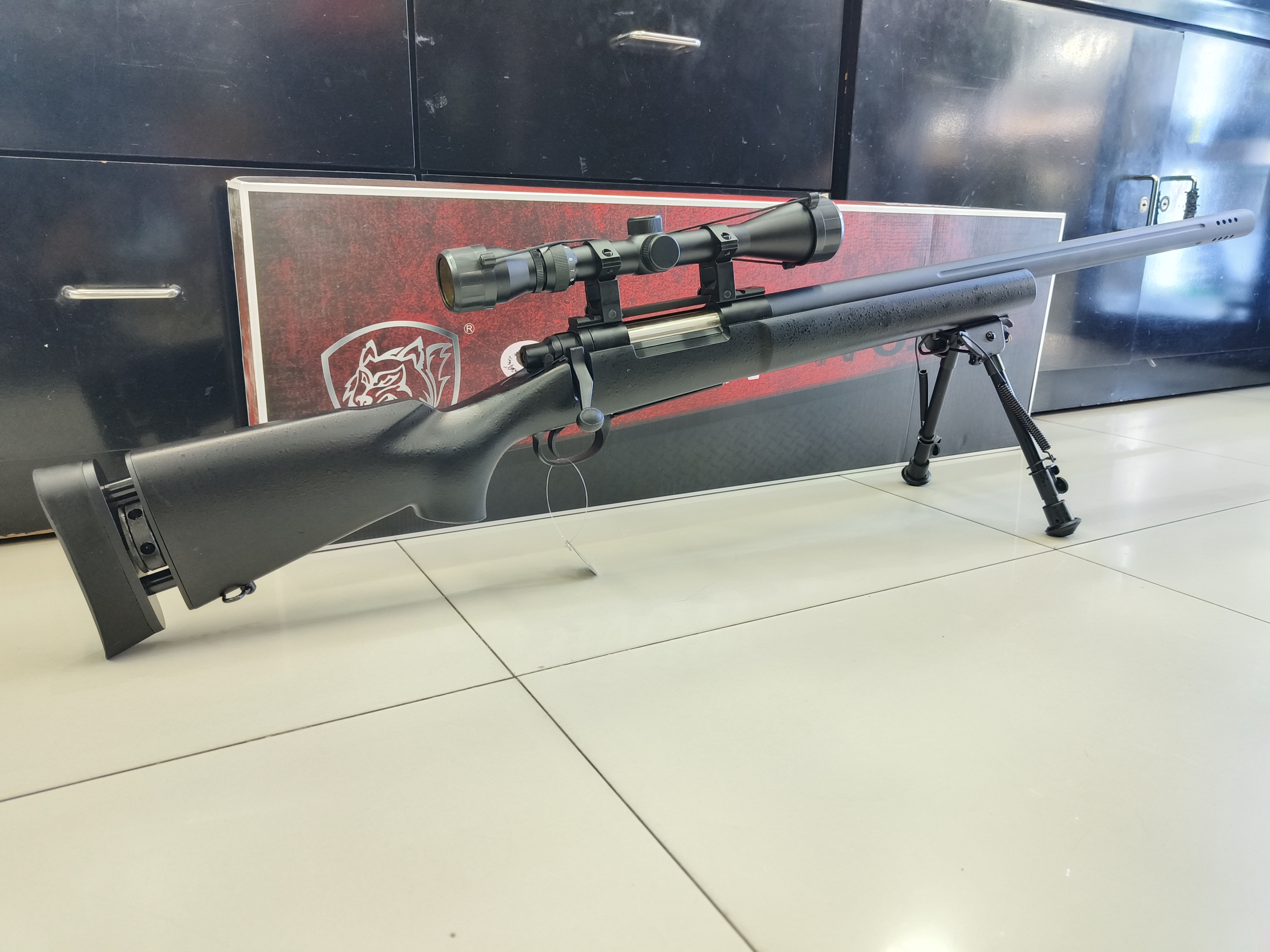 M24 Snowwolf รุ่นเซาะร่อง เจาะพอต สีดำ พร้อมกล้อง+ขาทราย : SW-04KB