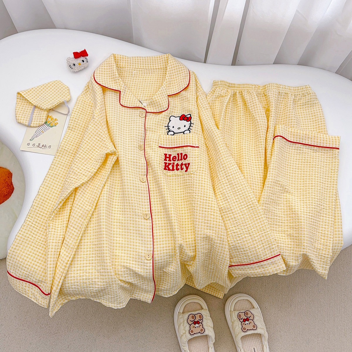 ชุดนอน แขนยาว-ขายาว มีหลายแบบ พร้อมส่ง