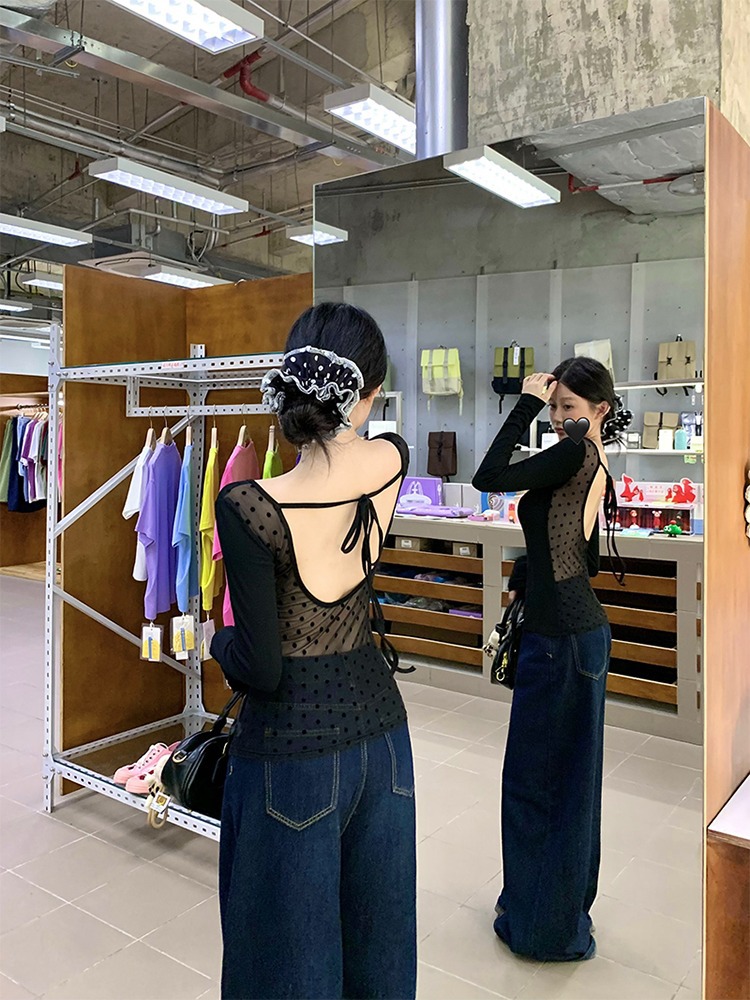 ส่งด่วนในไทย เสื้้อยืดแขนยาว ซีทรูหลัง พร้อมส่ง CN1138