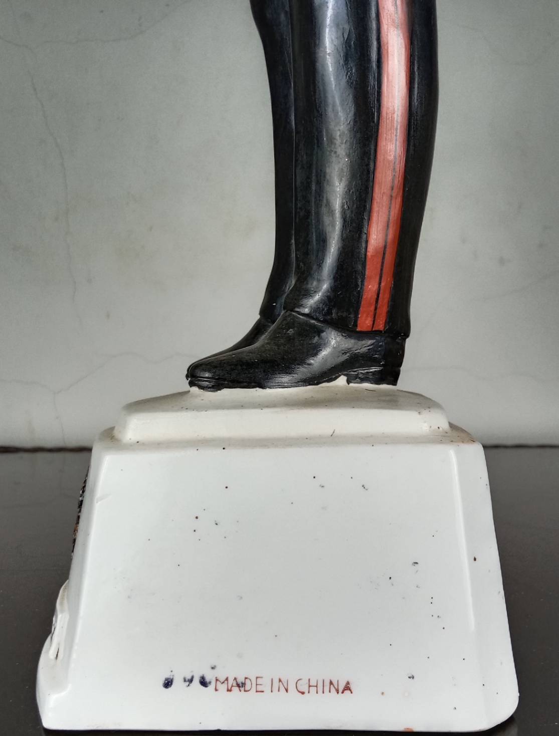 260.พระบรมรูปหล่อในหลวงรัชกาลที่9 พระบาทสมเด็จพระปรมินทรมหาภูมิพลอดุลยเดช ทรงยืนฉลองพระองค์ชุดทหารมหาดเล็ก(องค์ใหญ่)