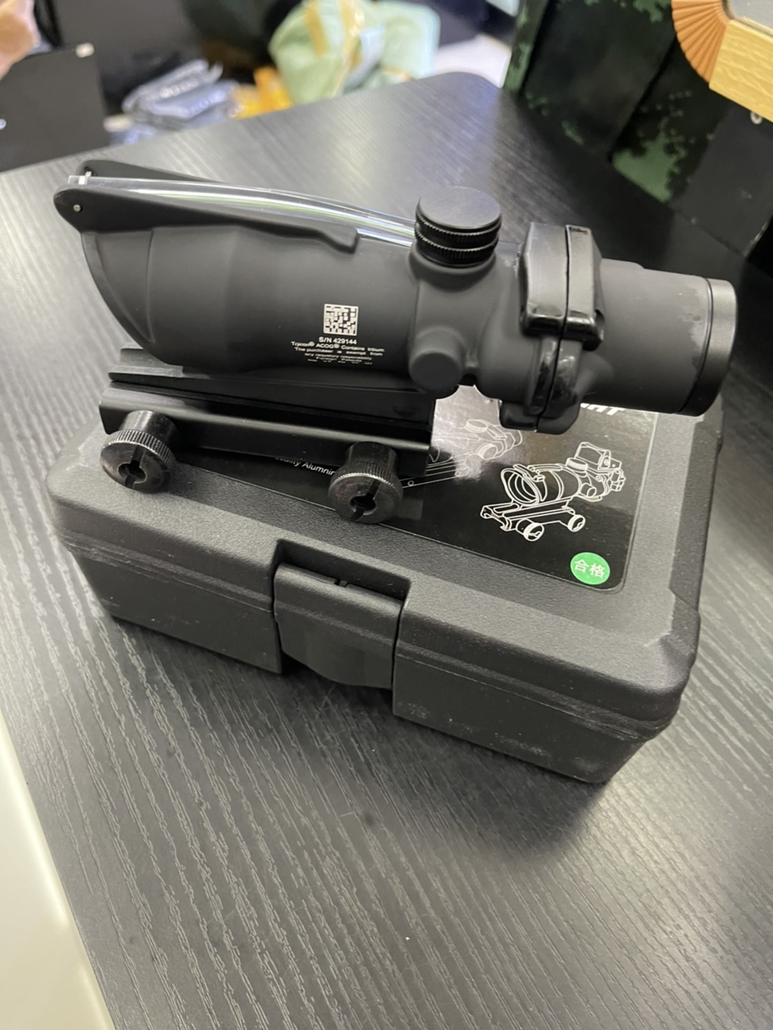 Red Dot Acog ไฟเบอร์เขียว