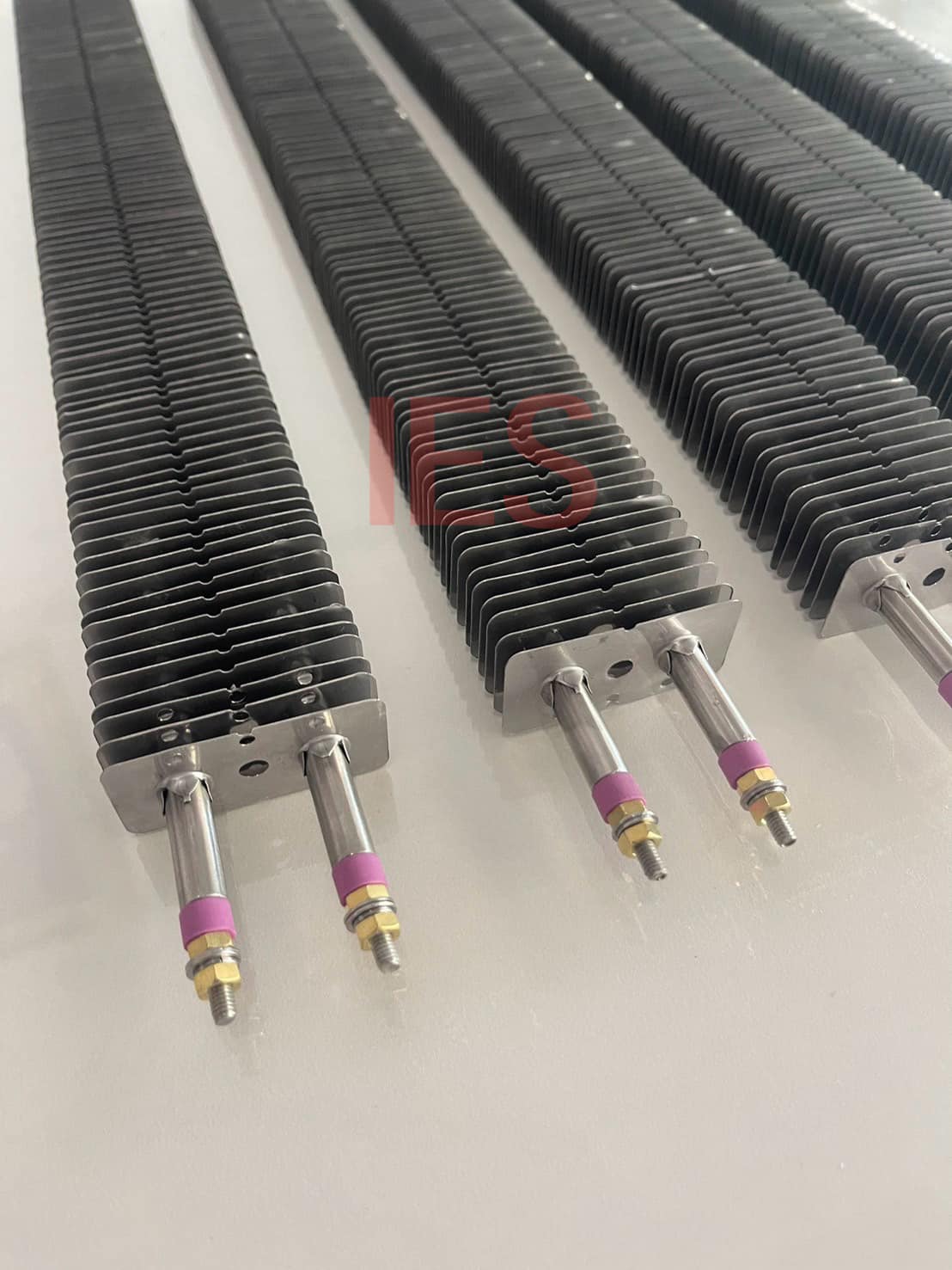 ฮีตเตอร์ครีบ Finned Heater