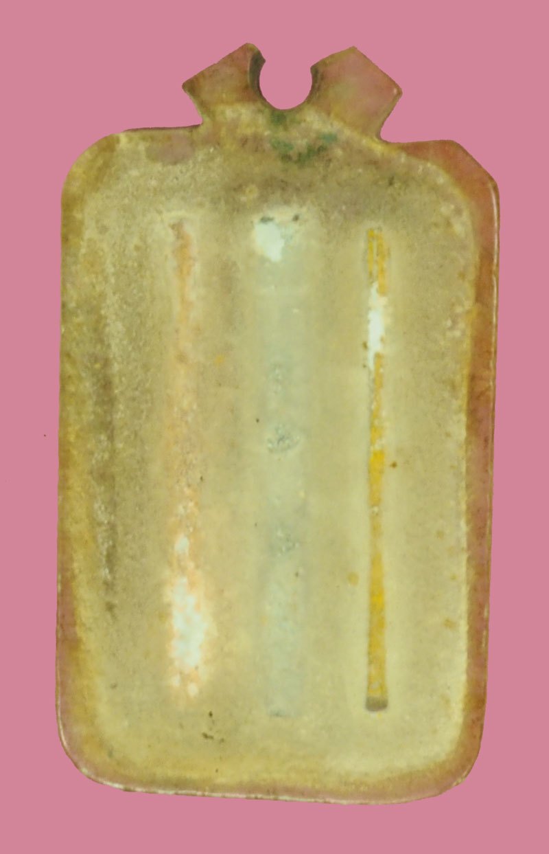 A5774 ตะกรุดสามดอก เลี่ยมพลาสติกเก่า ไม่ทราบที่และปีสร้าง 12