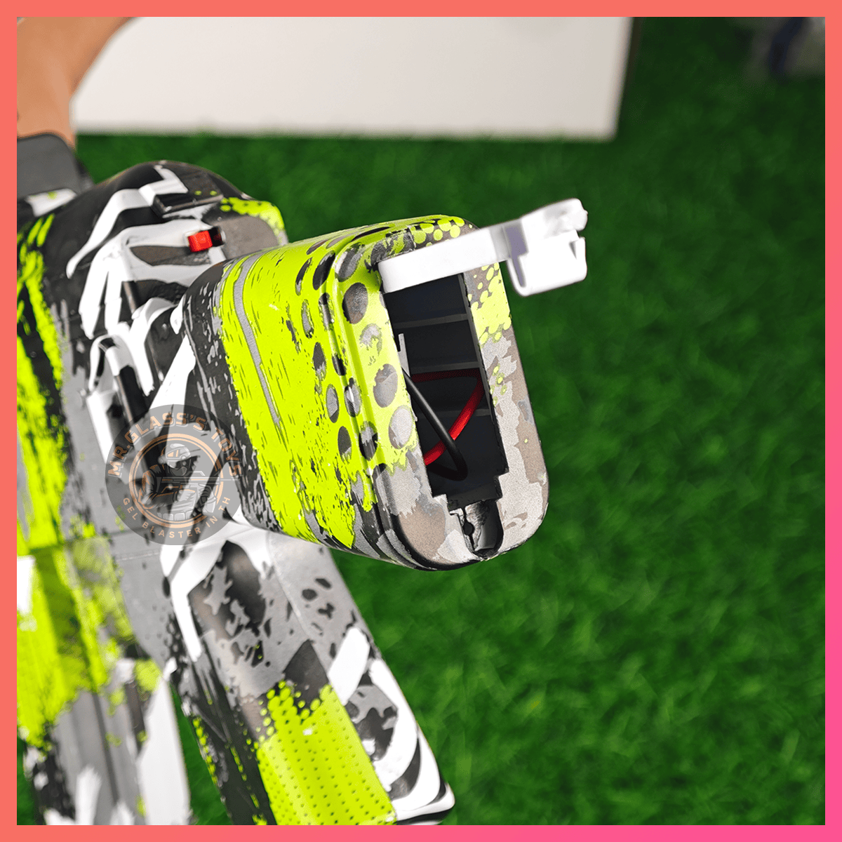 (01)AKM47 mini สีเขียวลายกราฟิกตี้ ปืนเจลไฟฟ้า