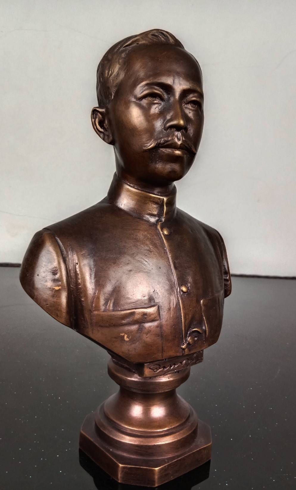 542.พระบรมรูปหล่อครึ่งพระองค์พลเรือเอก พระเจ้าบรมวงศ์เธอ พระองค์เจ้าอาภากรเกียรติวงศ์ กรมหลวงชุมพรเขตอุดมศักดิ์