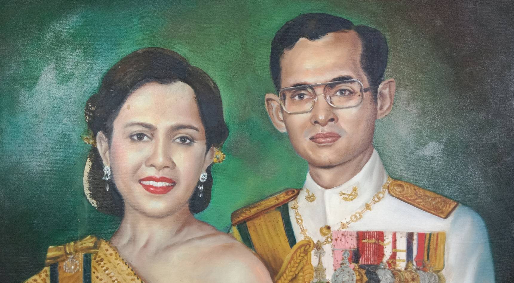 317.ภาพวาดสีน้ำมันพระบรมสาทิสลักษณ์ ในหลวงรัชกาลที่9 และสมเด็จพระบรมราชินีนาถในรัชกาลที่9