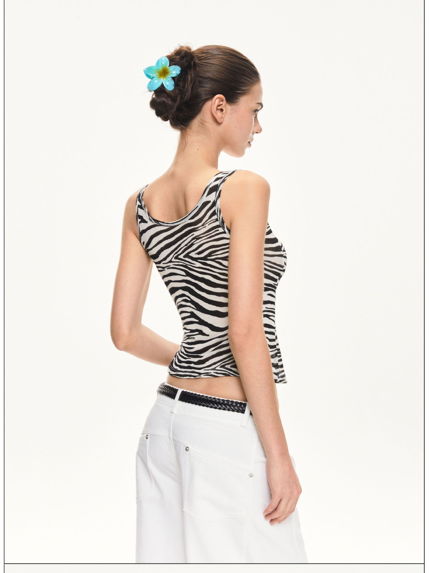 เสื้อครอปกล้าม ซีทรู ม้าลาย CN1039 พร้อมส่งในไทย