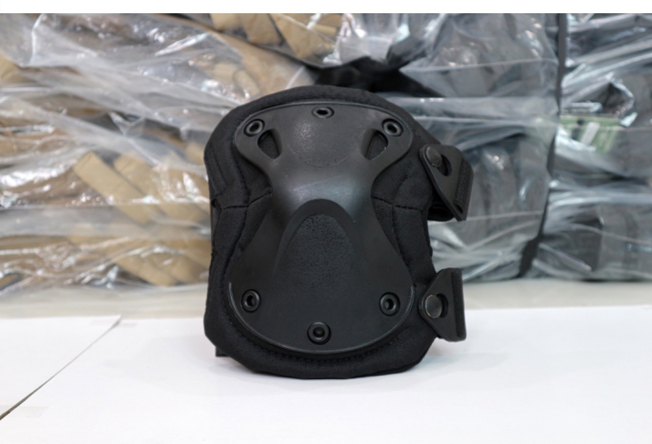 สนับเข่า 9 MM + สนับศอก สีดำ ฟรีไซด์