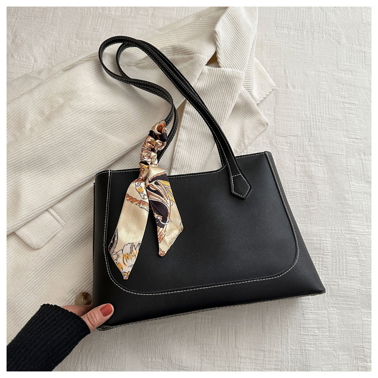 กระเป๋า สะพายข้าง + ผ้าผูกกระเป๋า รหัส Bag7367