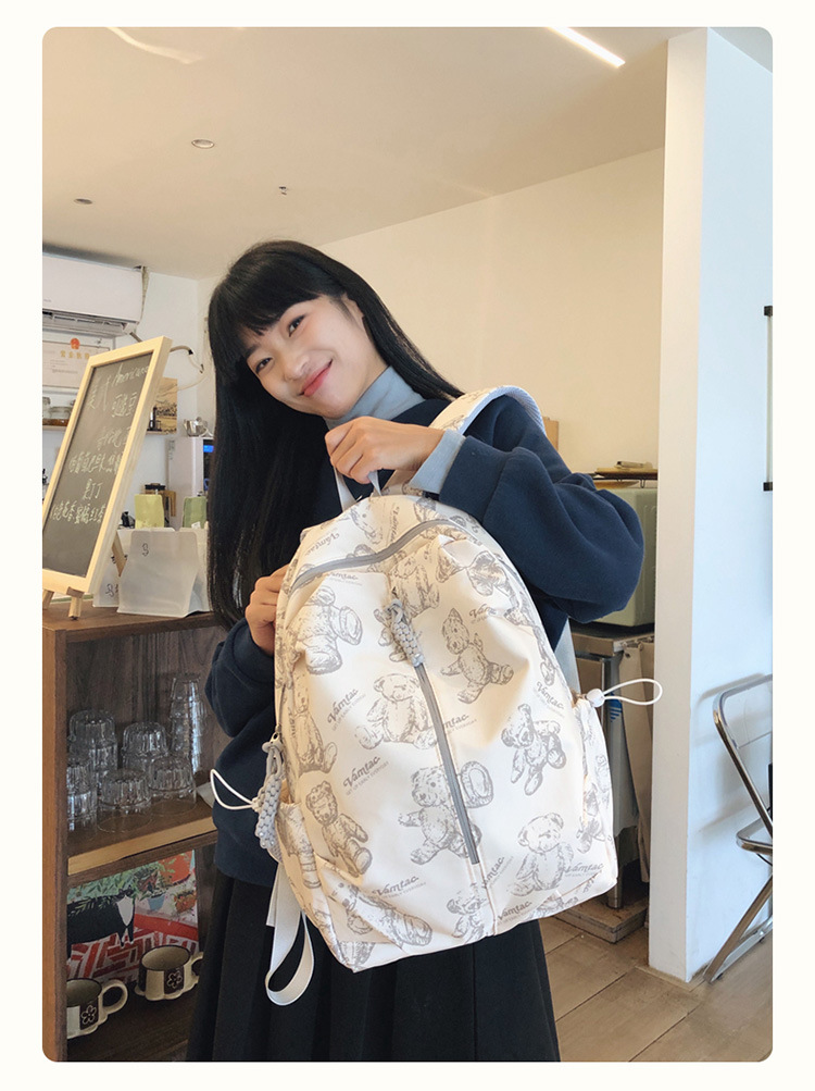 กระเป๋าเป้ ลายน้องหมี ใบใหญ่จุของได้เยอะ รหัส Bag009