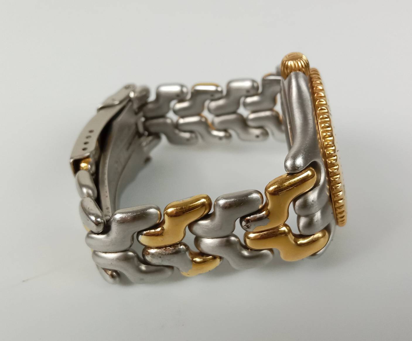 20.TAG HEUER ระบบ Quartz Boy size หน้าปัด 36 mm พร้อมกล่องแท้