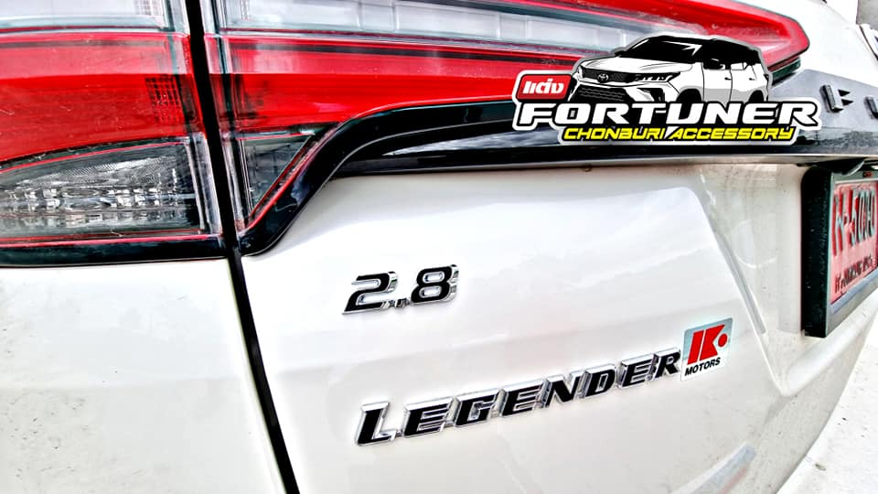 ตัวหนังสือฝาท้าย2.8LEGENDER ปี 2022 (แท้ห้าง) โตโยต้า ฟอร์จูนเนอร์