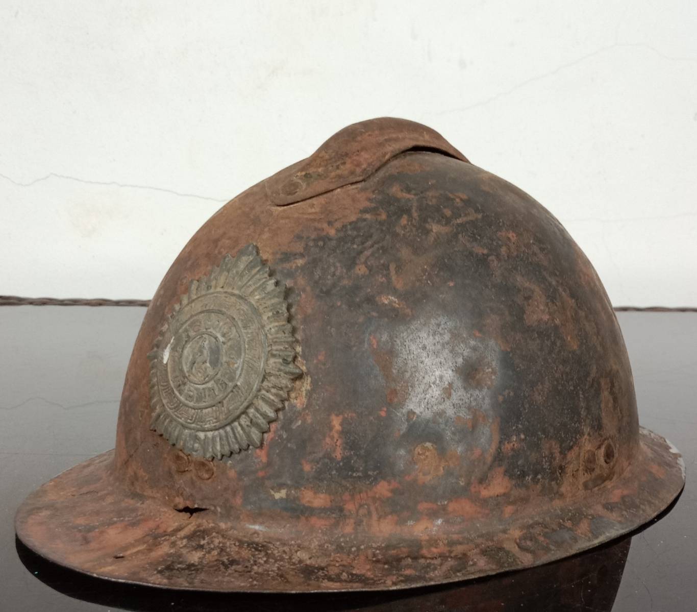 548.หมวกเหล็กแบบ Adrian ของสยาม