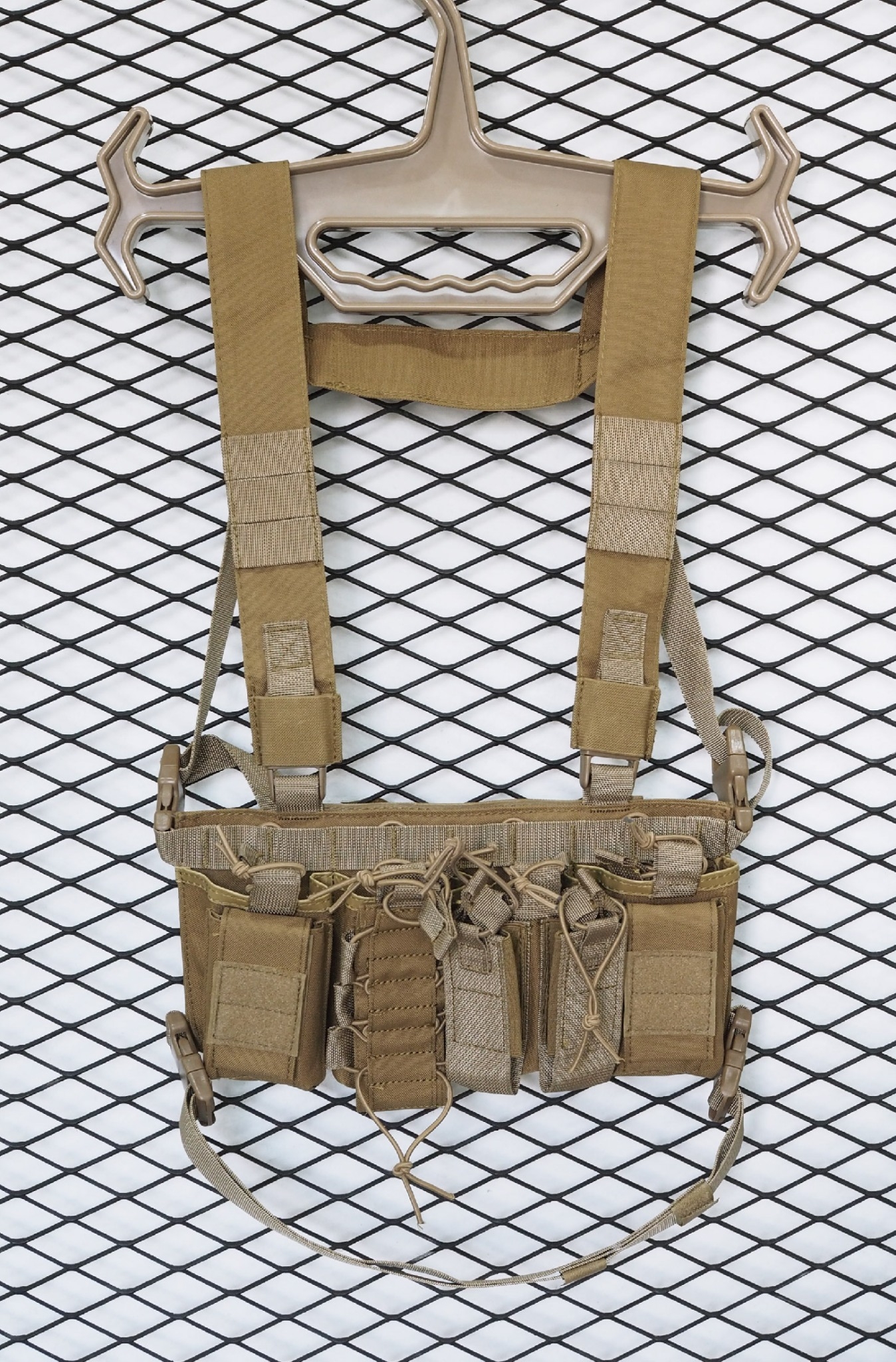 สายโยงบ่า D3 Chest Rig