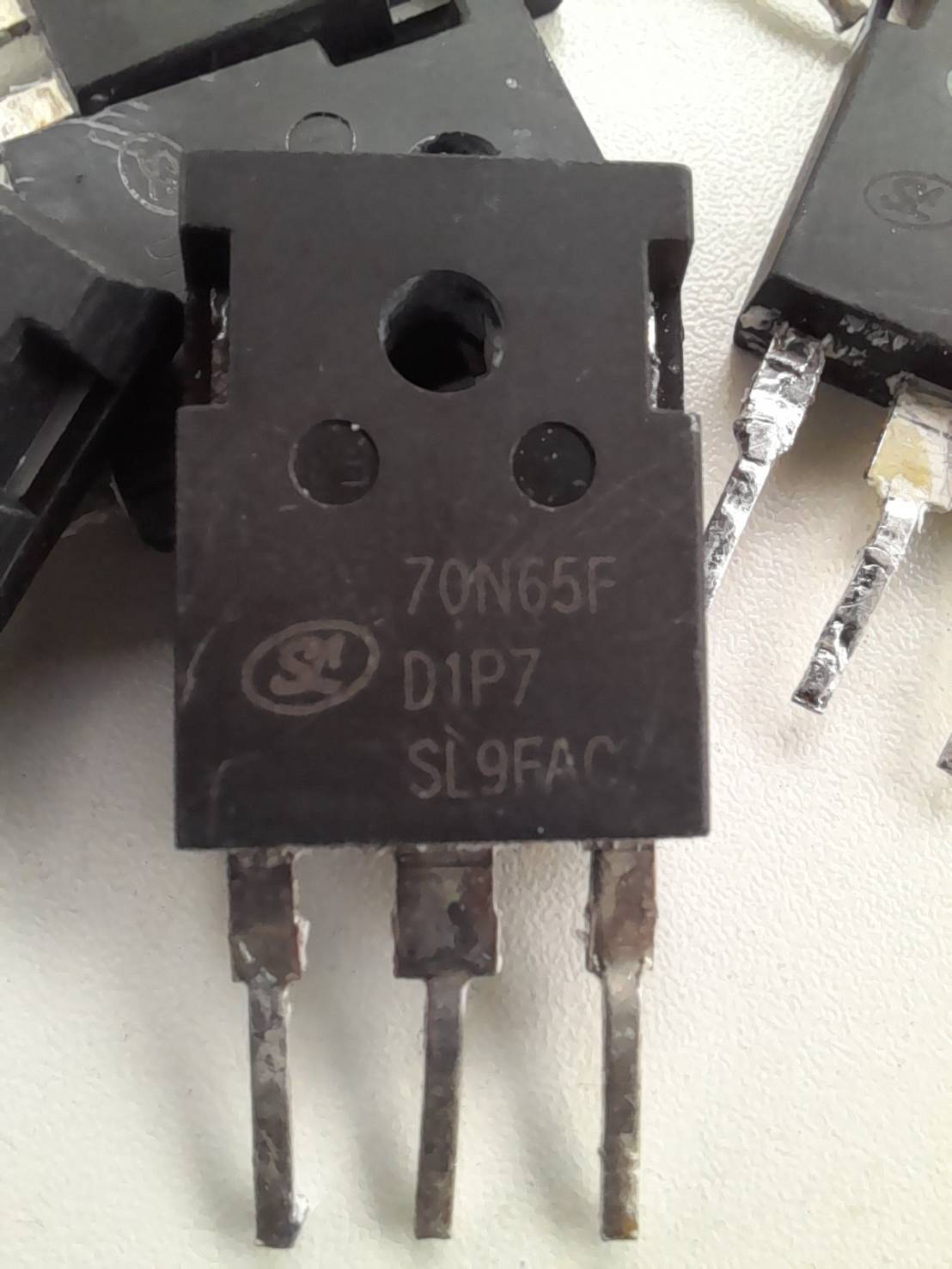 SGT 70N65FDM1 IGBT 70A650V