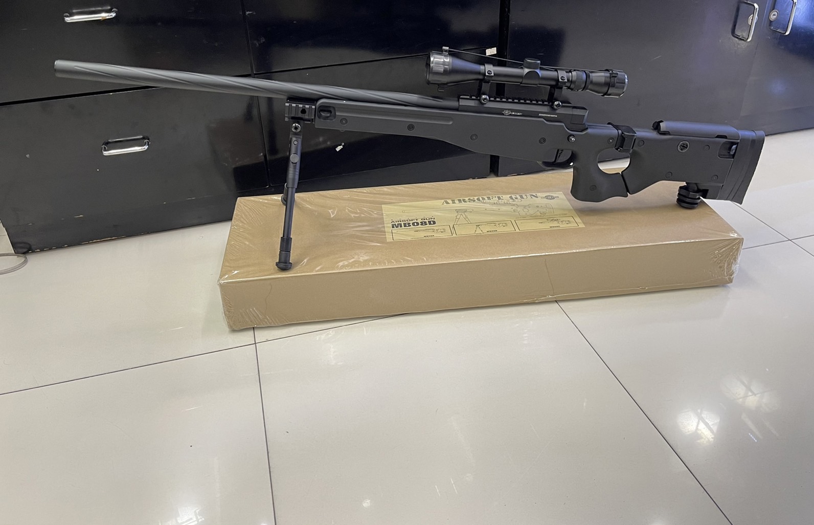 Well MB08D สีดำ ท่อเกลียว - 2025 พร้อมกล้อง+ขาทราย