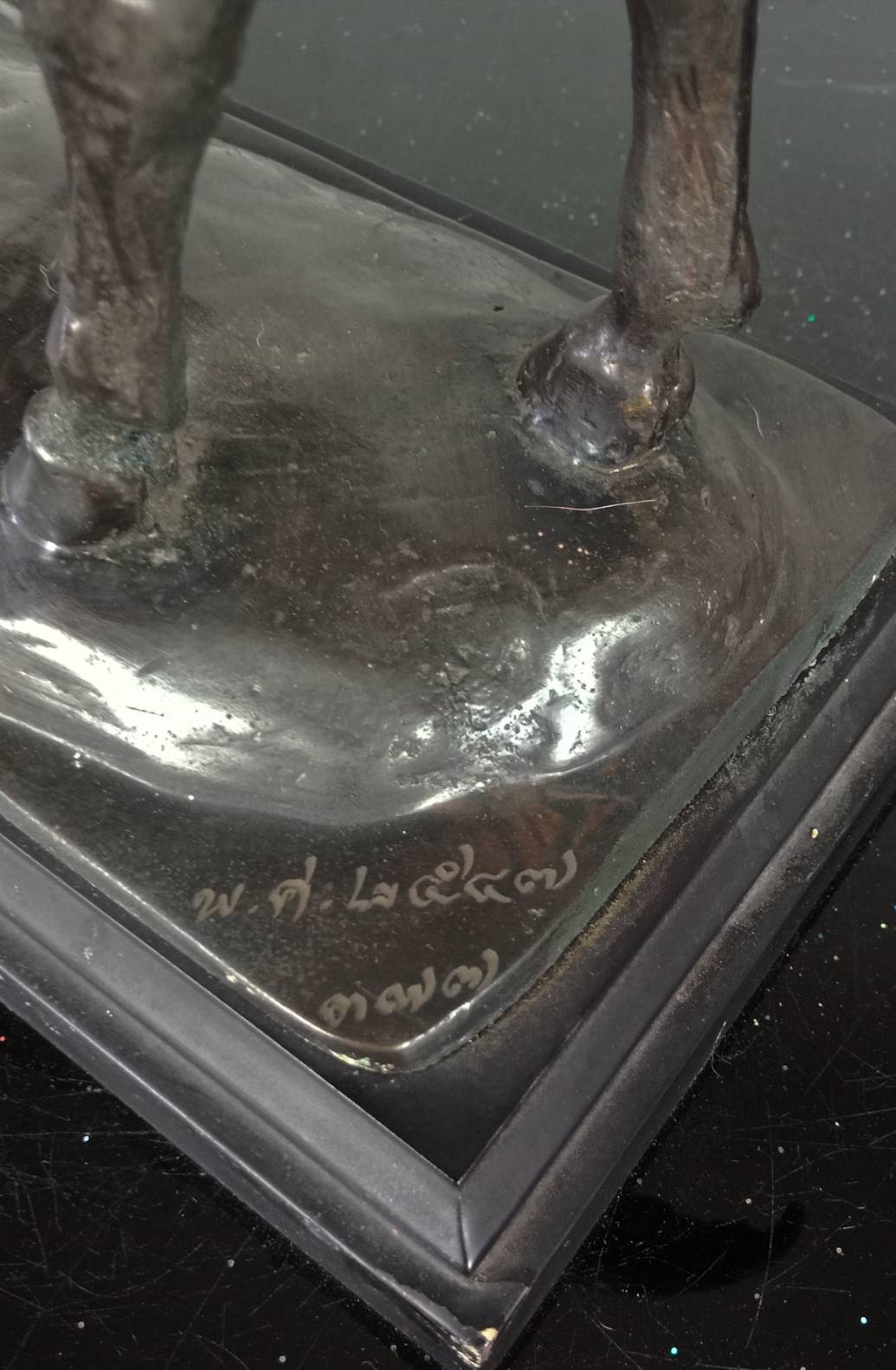 530.พระบรมรูปหล่อสมเด็จพระนเรศวรมหาราชทรงม้าศึก