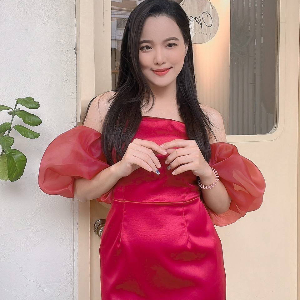 ชุดเดรส แขนพอง ใส่ออกงาน งานเเต่ง งานเลี้ยง เรียบหรู มีสไตล์👗