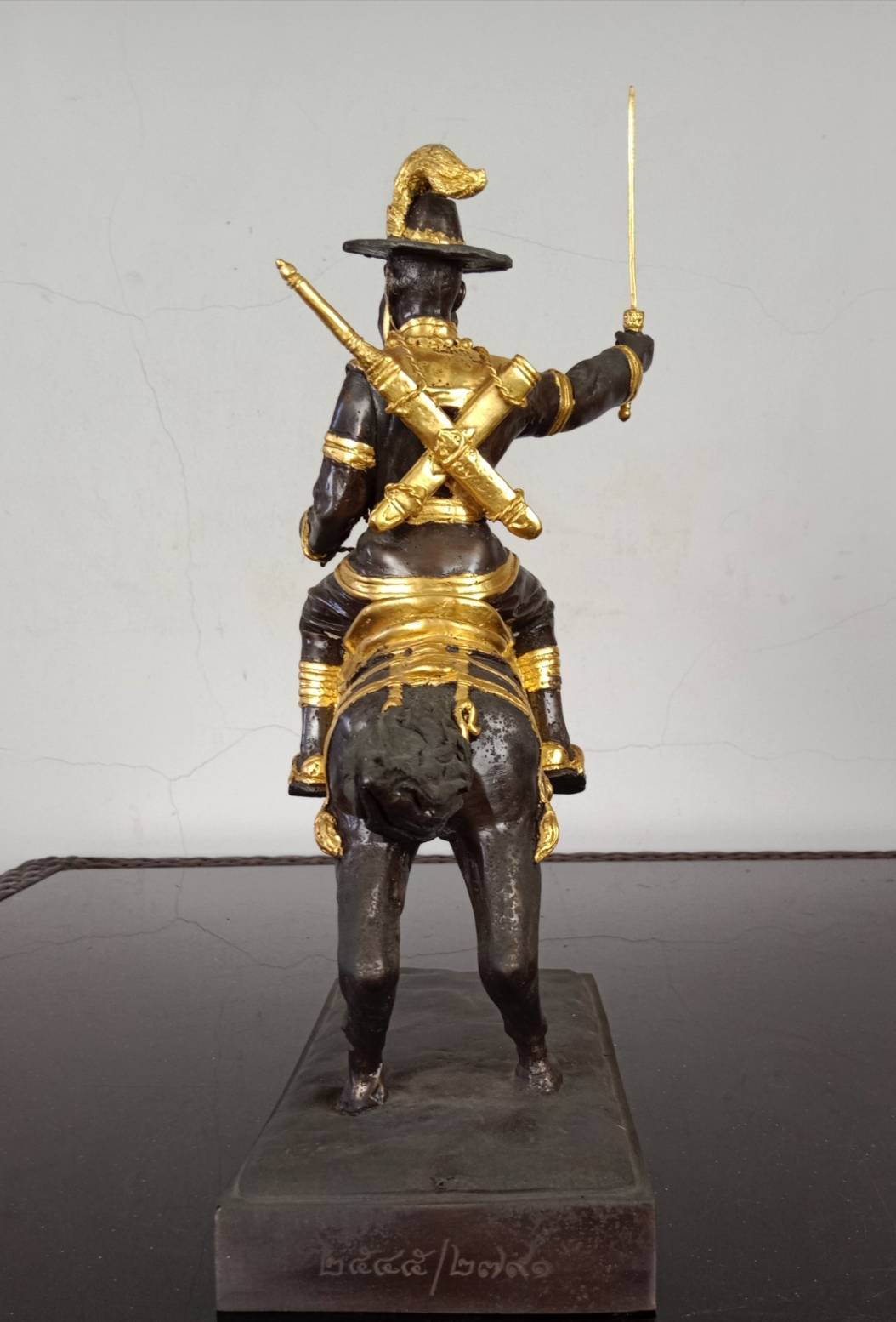 452.พระบรมรูปหล่อสมเด็จพระเจ้าตากสินมหาราช ทรงม้าศึก