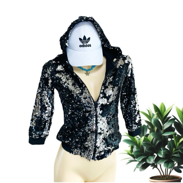 ไซด์ XS แบรนด์ Bambam แท้ 100%🌸แจ็คเก็ต ทรงครอป Jackets งานเกล็ดวิบวับ สีเงิน เมทาลิค ใส่ออกงาน ชุดปาร์ตี้