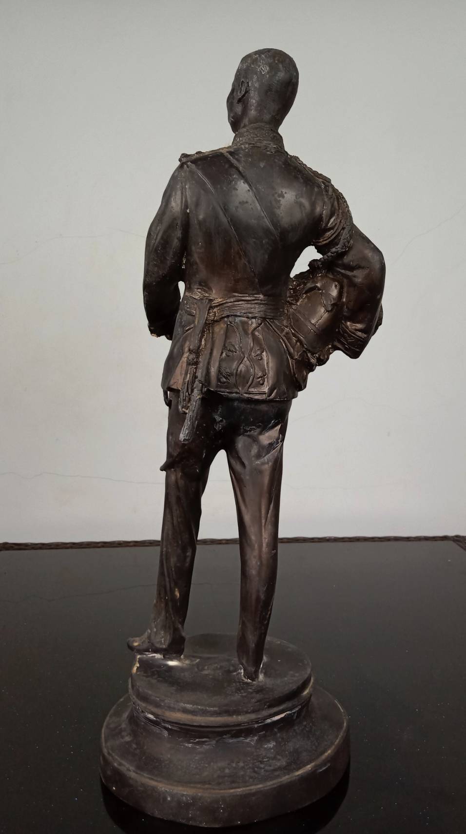 546.พระบรมรูปหล่อในหลวงรัชกาลที่5 พระบาทสมเด็จพระปรมินทรมหาจุฬาลงกรณ์ พระจุลจอมเกล้าเจ้าอยู่หัว ประทับยืน ฐานกลม