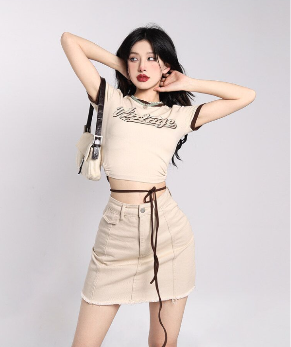 เสื้อครอป แขนสั้น vintage รหัส CN570 พร้อมส่ง