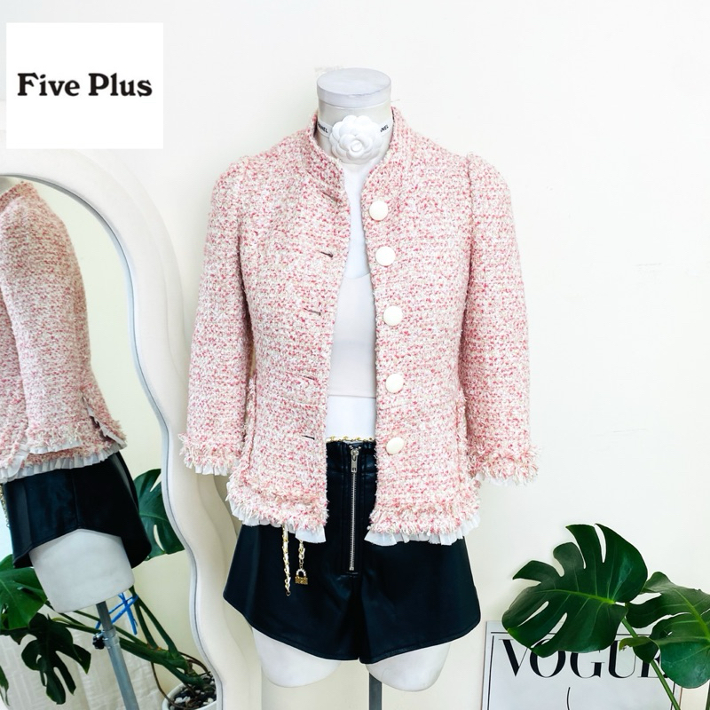 ไซด์ XS แบรนด์ Five plus แท้ 100%🌸เสื้อแขนยาวผ้าทวิต กระดุมหน้า ผ้าทวิต Tweed งานวิบวับ สีชมพู ใส่ออกงาน ชุดปาร์ตี้