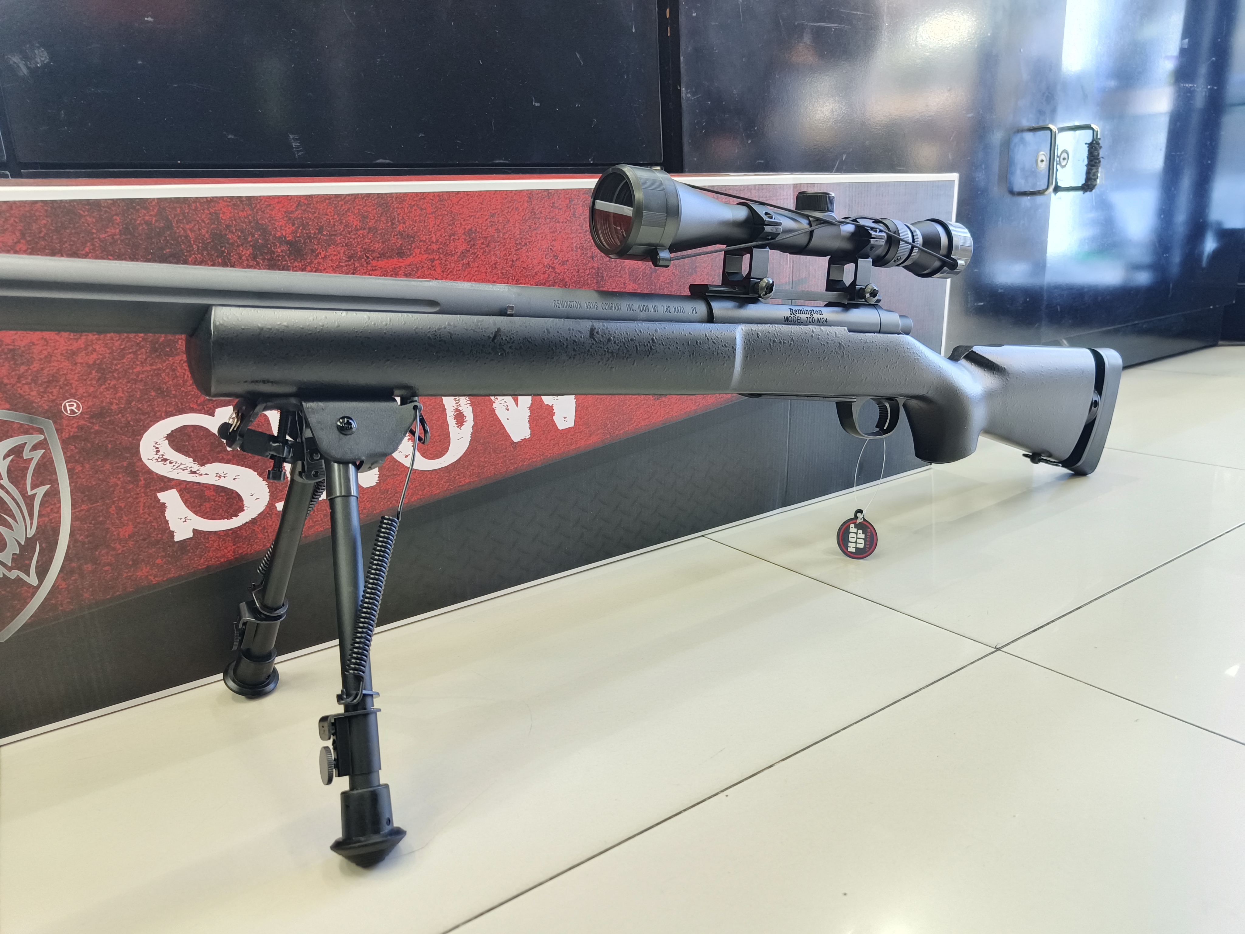 M24 Snowwolf รุ่นเซาะร่อง เจาะพอต สีดำ พร้อมกล้อง+ขาทราย : SW-04KB