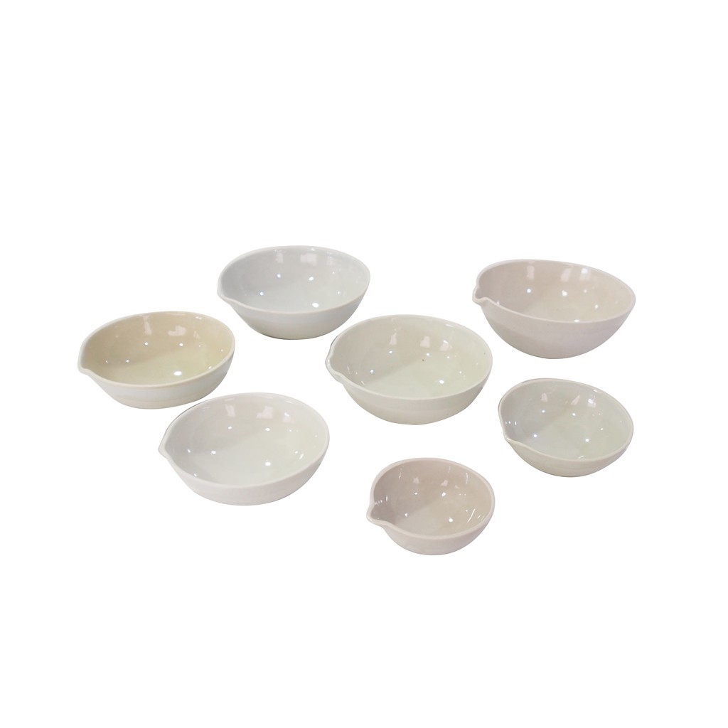 Evaporating dish w/sp 35 ml., China