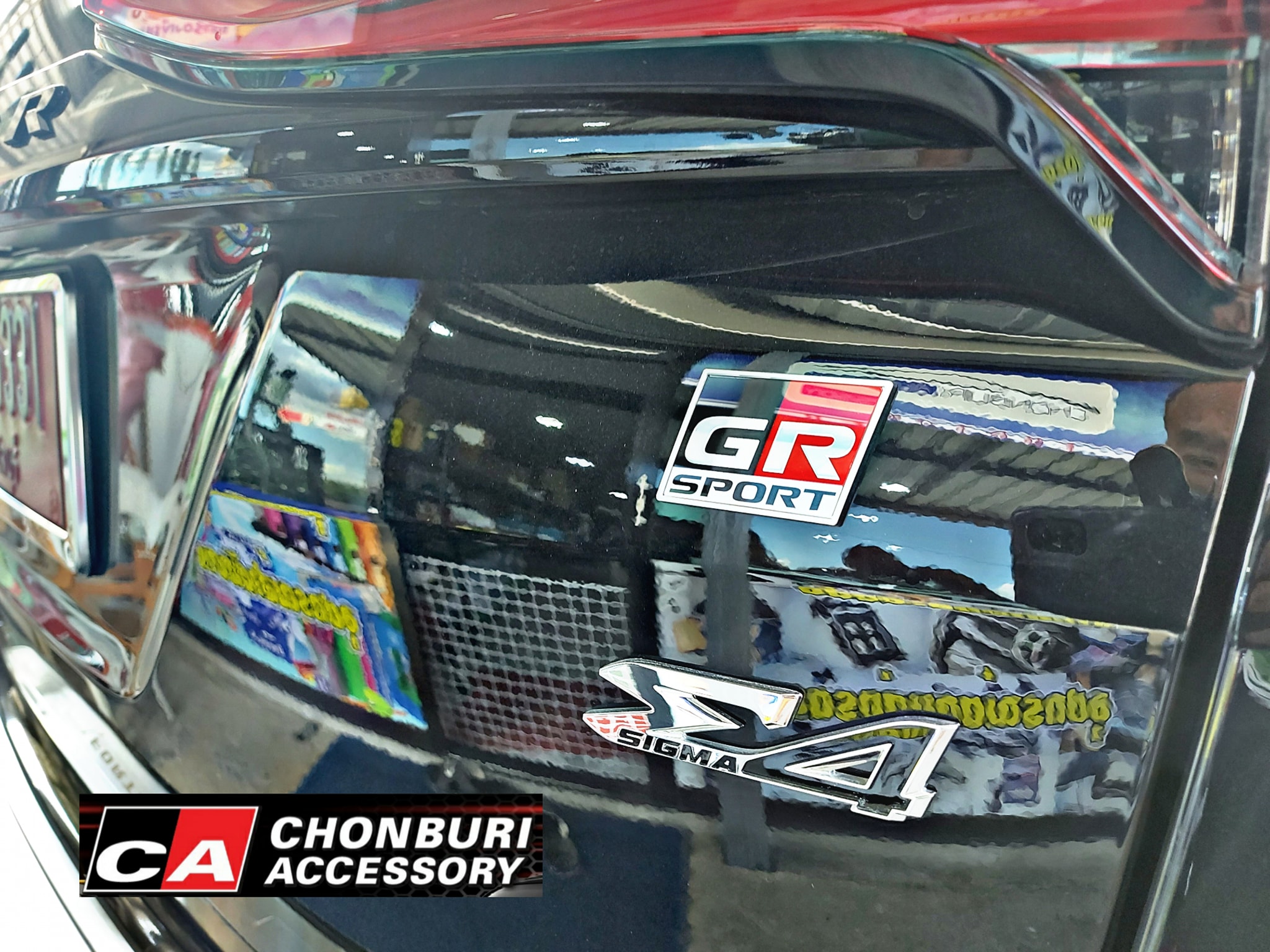 ป้ายโลโก้ GR Sport MADE IN JAPAN โตโยต้า ฟอร์จูนเนอร์