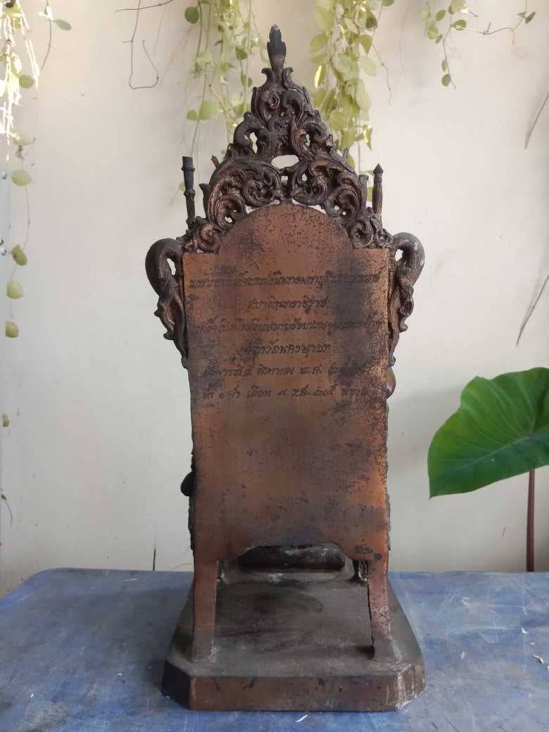 578.พระบรมรูปหล่อในหลวงรัชกาลที่ 5 พระบาทสมเด็จพระปรมินทรมหาจุฬาลงกรณ์ พระจุลจอมเกล้าเจ้าอยู่หัว ทรงประทับนั่งบัลลังก์