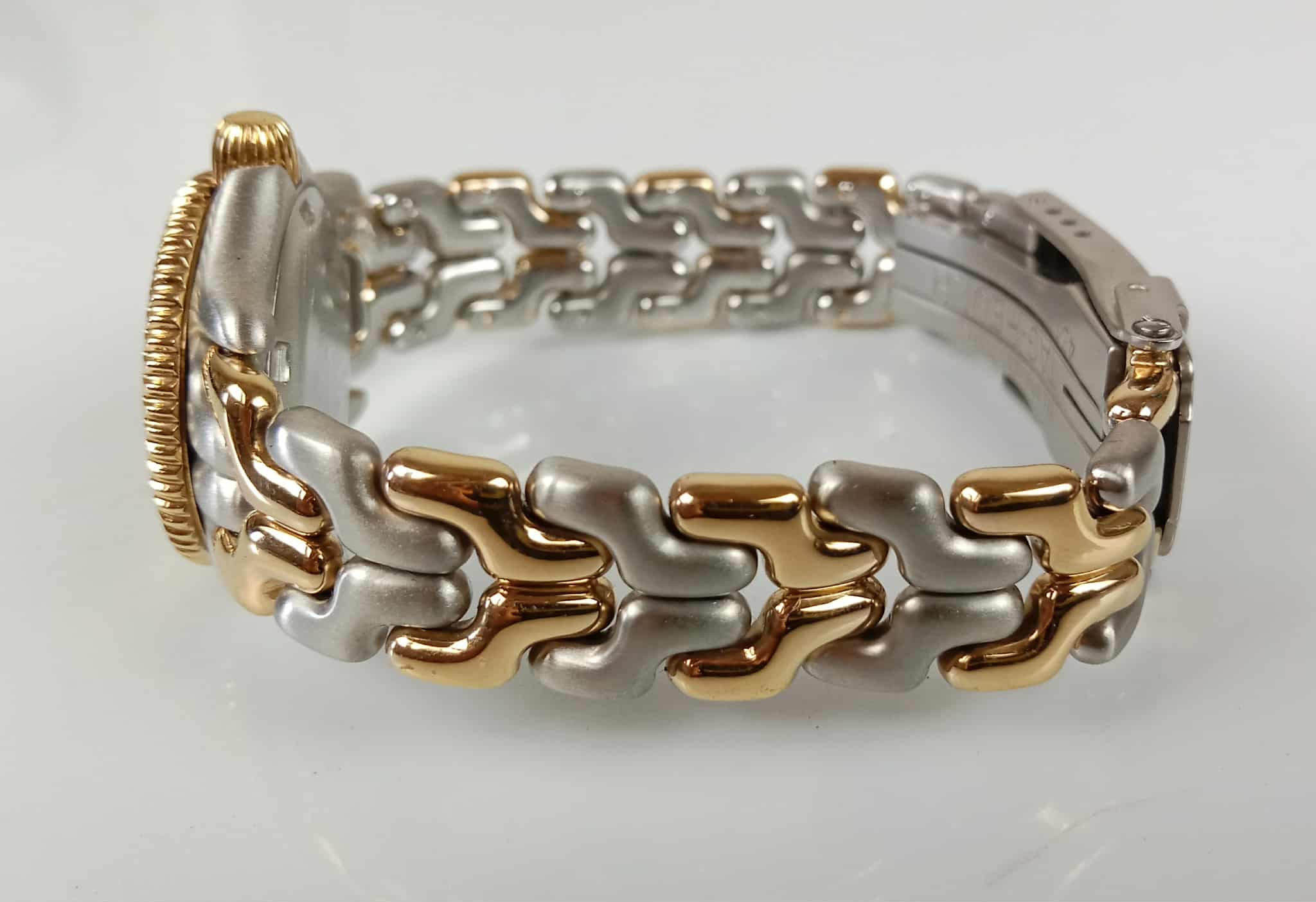 17.TAG HEUER ระบบ Quartz Mini size หน้าปัด 24 mm พร้อมกล่องแท้