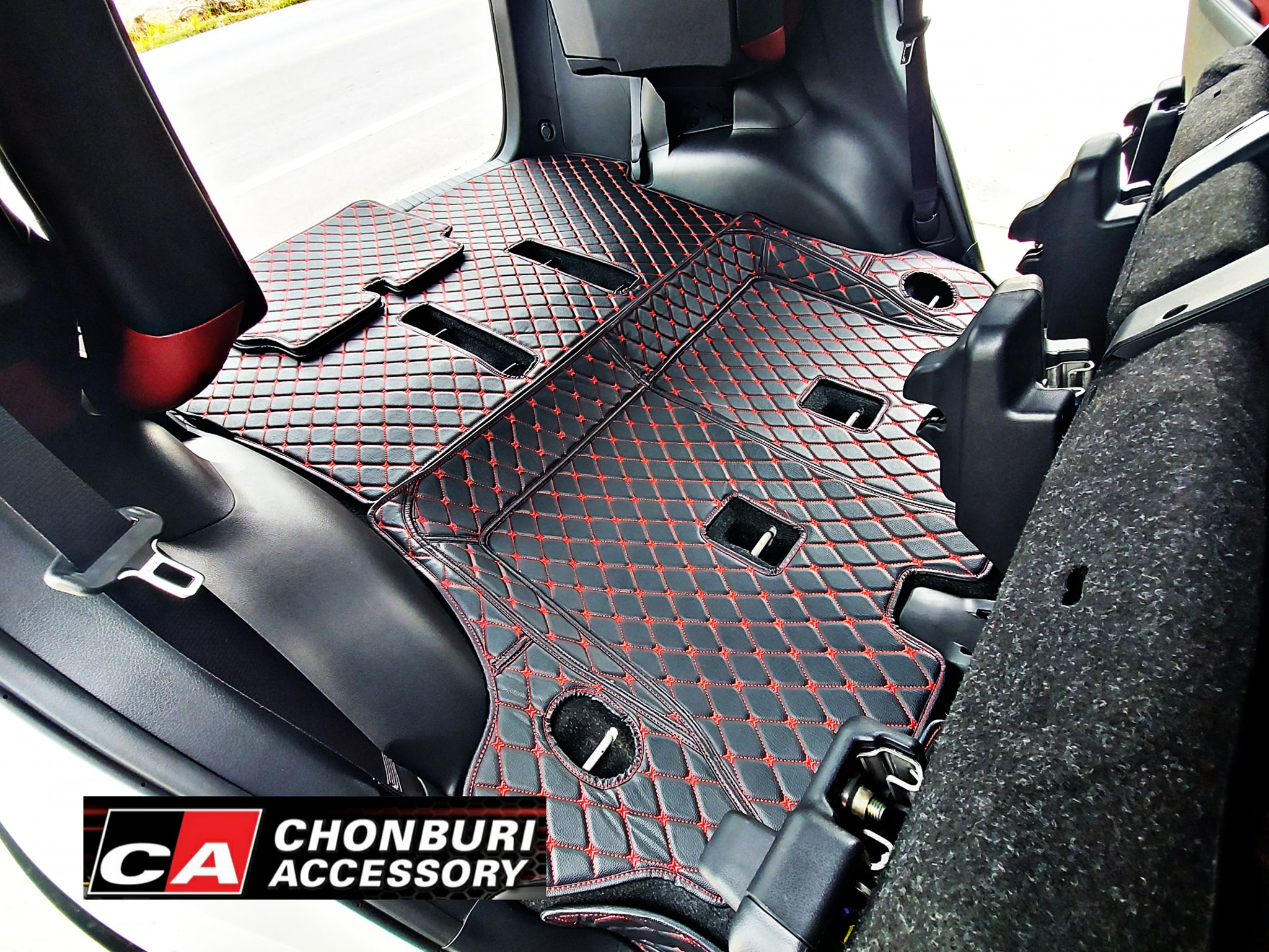 พรมปูพื้นรถยนต์ 6D โตโยต้า ฟอร์จูนเนอร์