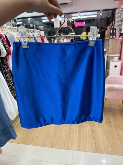 กระโปรง ทรงเอ รัดรูป มีหลายแบบ พร้อมส่ง