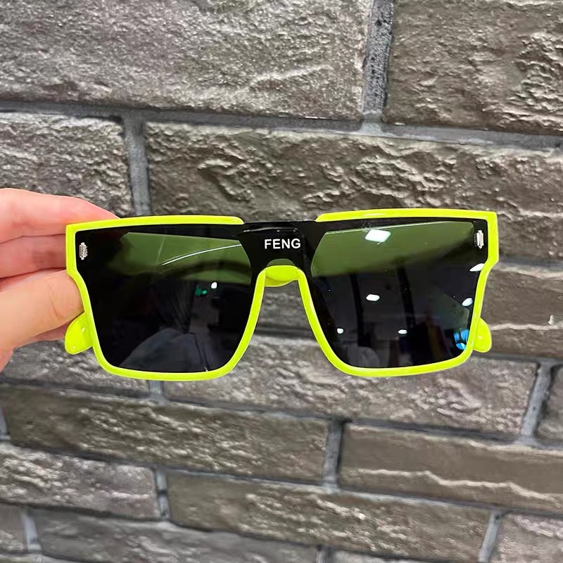 แว่นตาแฟชั่นเด็ก แว่นกันแดดเด็ก 3-5 ปี สไตล์เกาหลี V23