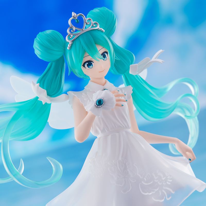 [ Figure แท้ ] #พร้อมส่ง Hatsune Miku 15th Anniversary KEI Ver [ SEGA ]