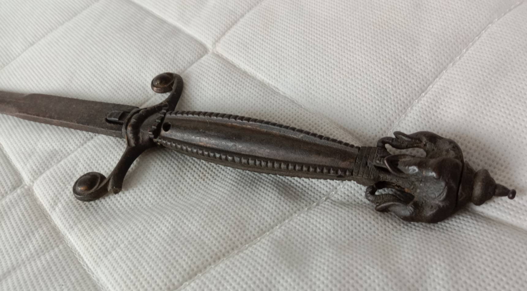 336.กระบี่ช้างสี่เศียร สมัยรัชกาลที่ 5