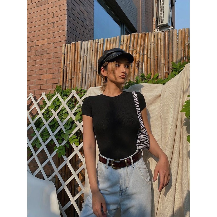 เสื้อครอป CROP เอวลอย แขนสั้น ผ้าร่องเล็ก CN1178