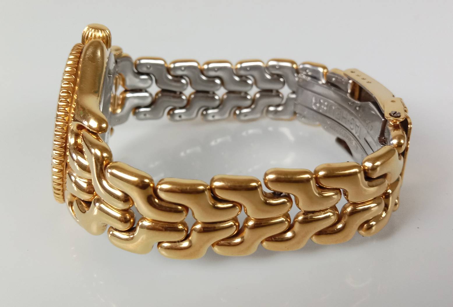 13.TAG HEUER ระบบ Quartz Boy size หน้าปัด 36 mm พร้อมกล่องแท้