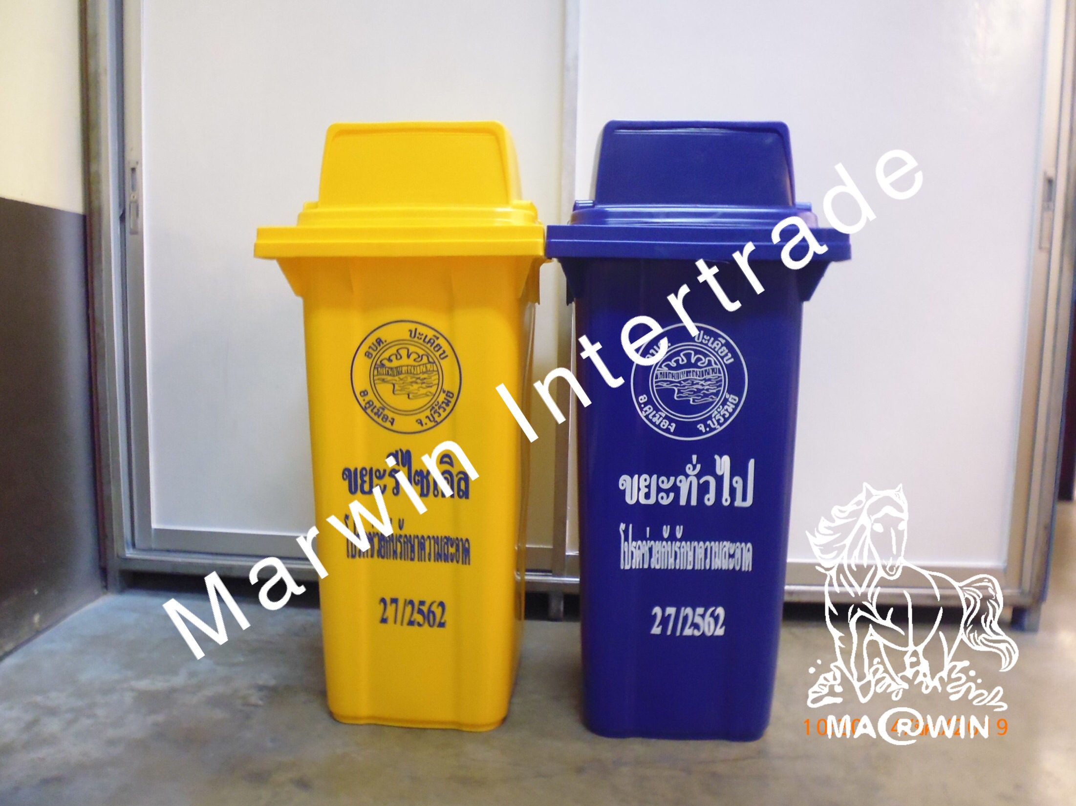 ถังขยะพลาสติก มีล้อเลื่อน ฝา1ช่องทิ้ง ขนาด 120 ลิตร