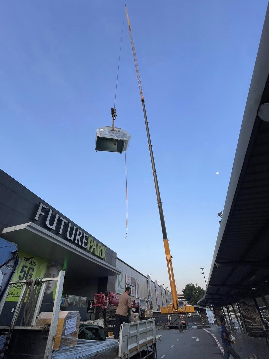 ให้เช่ารถเครนขนาด400ตัน