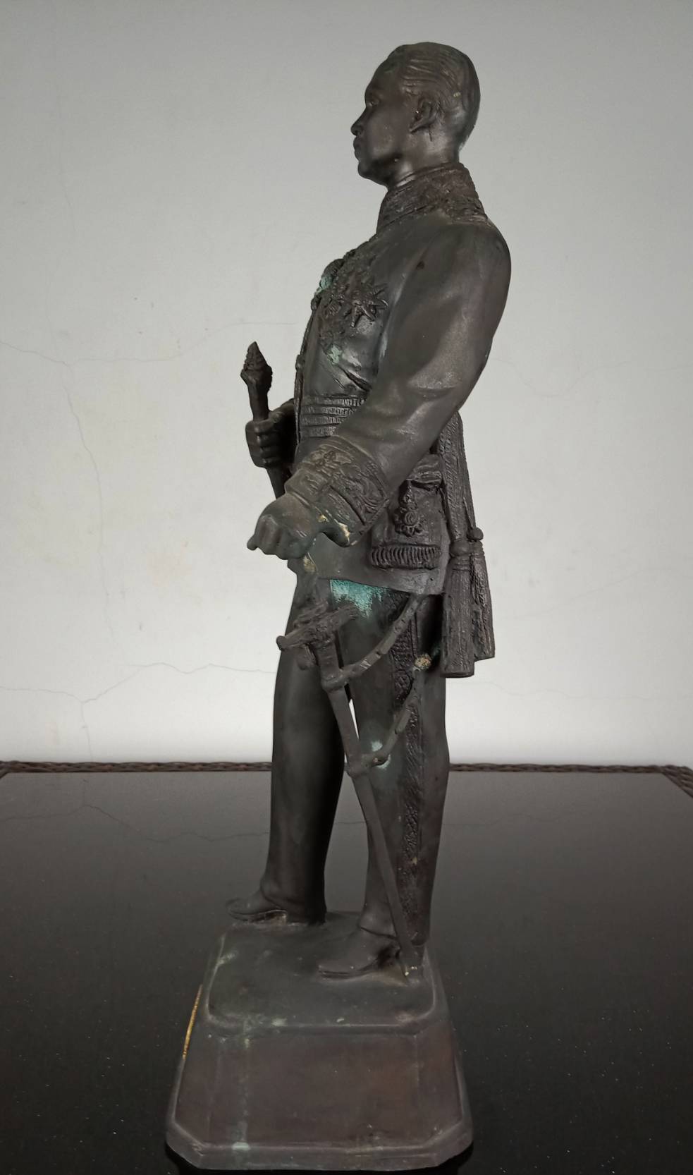 50.พระบรมรูปหล่อในหลวงรัชกาลที่5 พระบาทสมเด็จพระจุลจอมเกล้าเจ้าอยู่หัวทรงประทับยืน