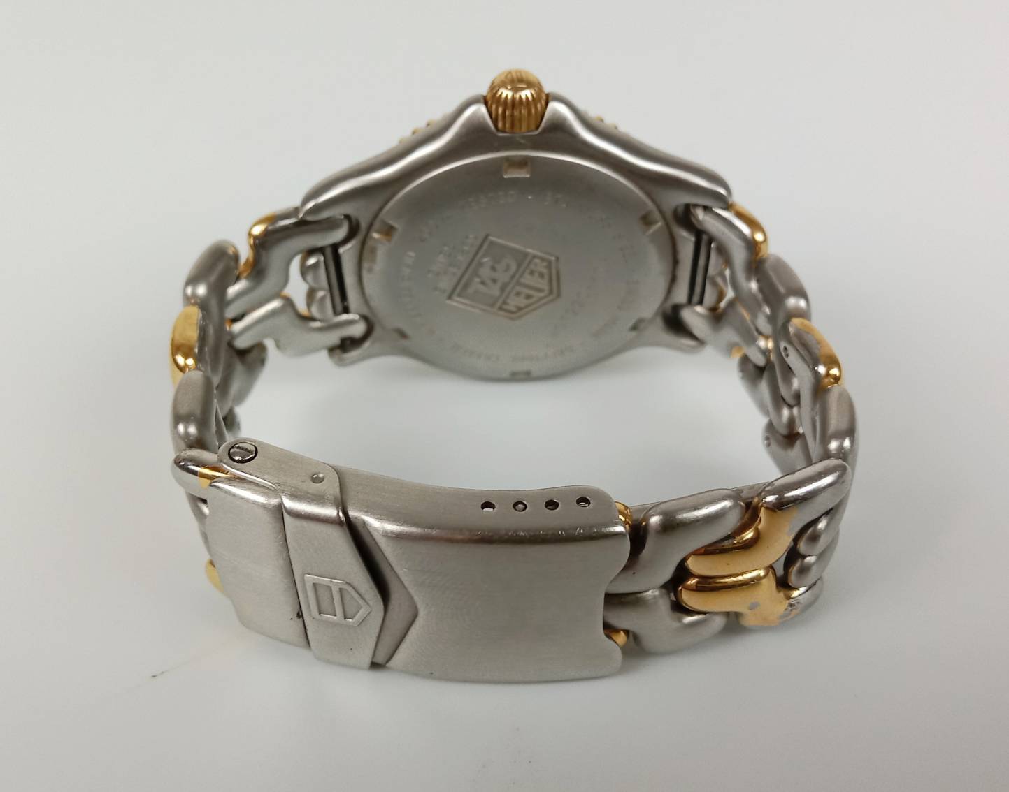 20.TAG HEUER ระบบ Quartz Boy size หน้าปัด 36 mm พร้อมกล่องแท้