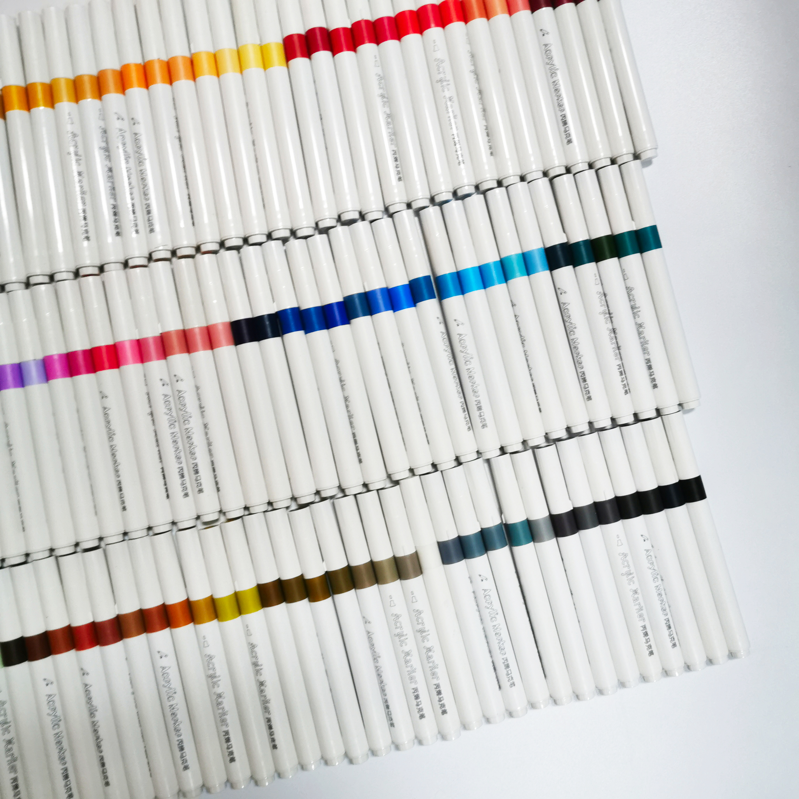 Acrylic Marker 120 Colors Box with Handle