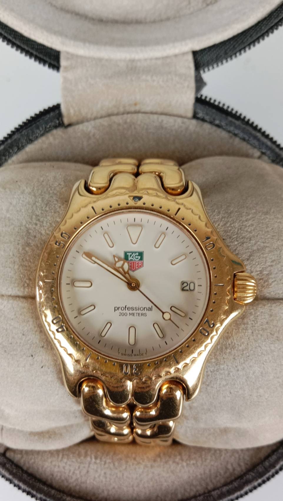 13.TAG HEUER ระบบ Quartz Boy size หน้าปัด 36 mm พร้อมกล่องแท้