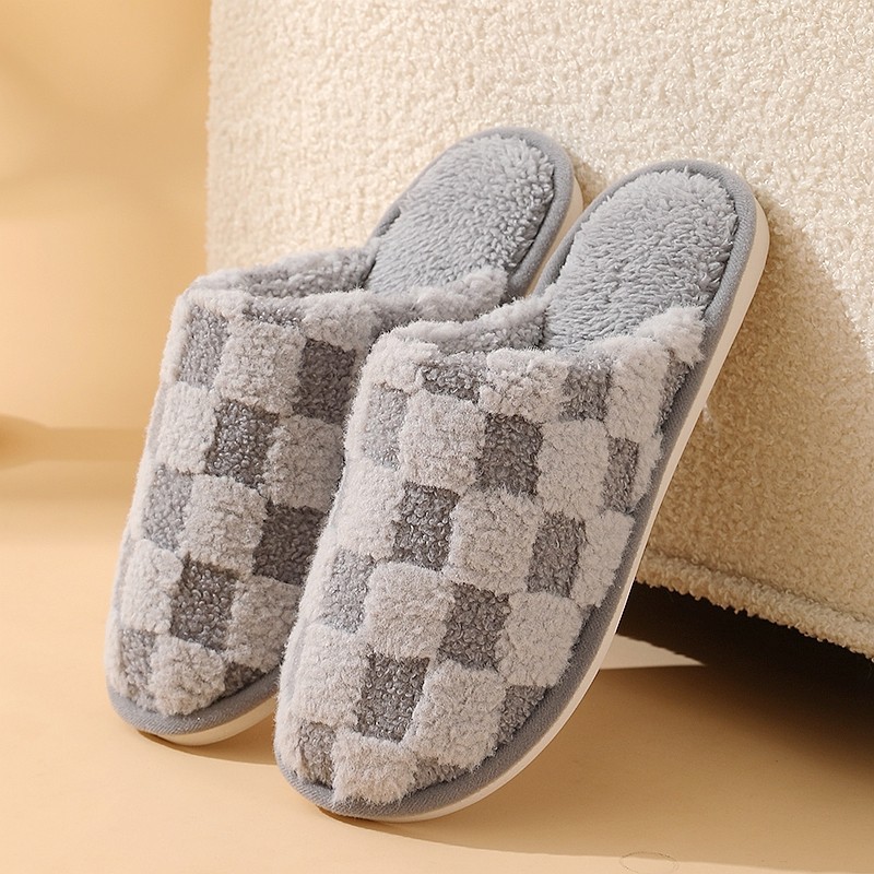 รองเท้าสลิปเปอร์ รองเท้าใส่ในบ้าน ลายตาราง