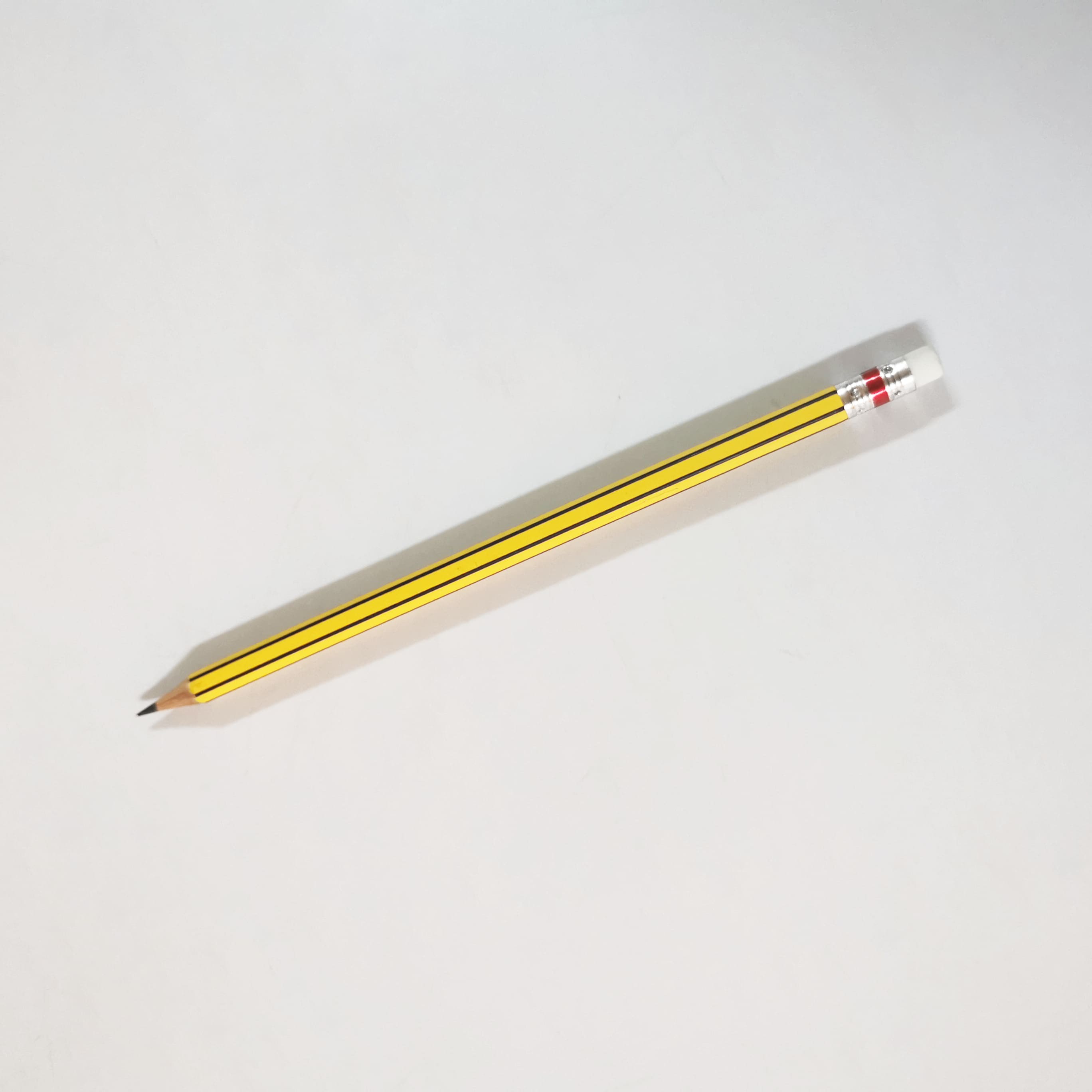 ดินสอดำ HB สีเหลือง (Quantum)