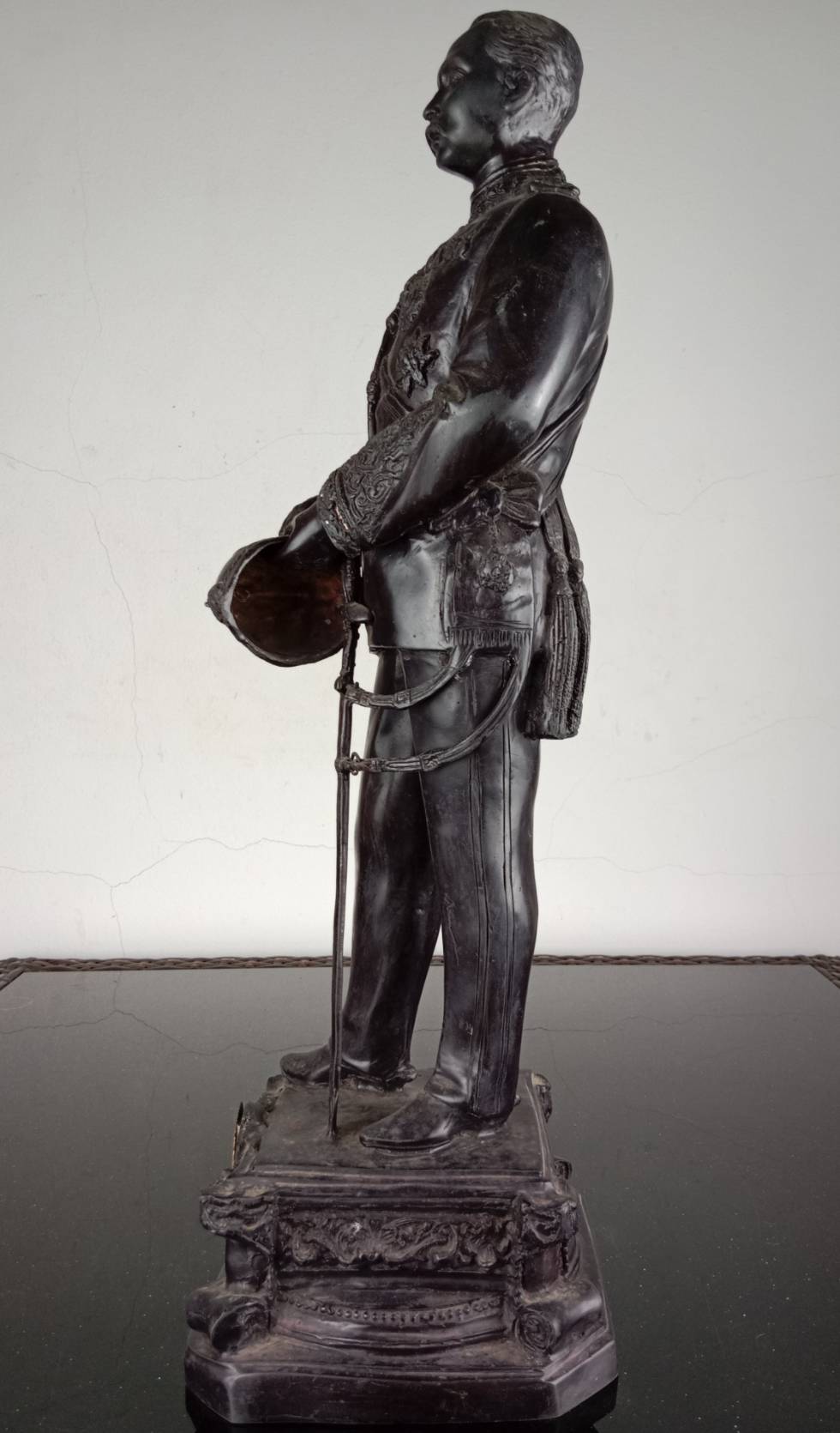 44.พระบรมรูปหล่อในหลวงรัชกาลที่5 พระบาทสมเด็จพระจุลจอมเกล้าเจ้าอยู่หัว