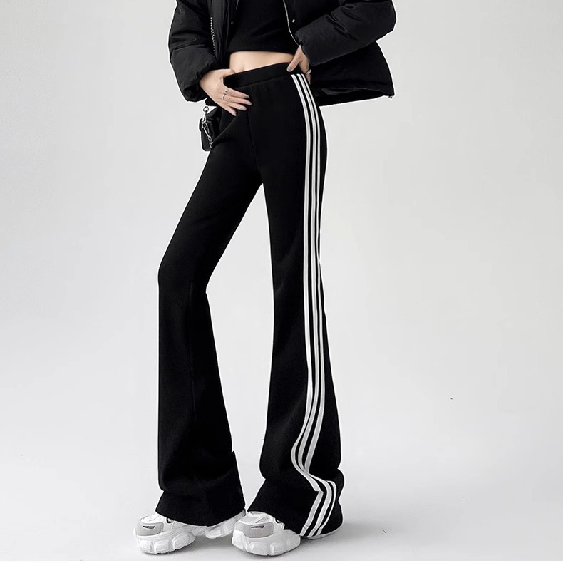 ดำแถบขาว กางเกงขาวยาว ขาม้า ผ้านิ่มเด้ง รหัส CNM01-9