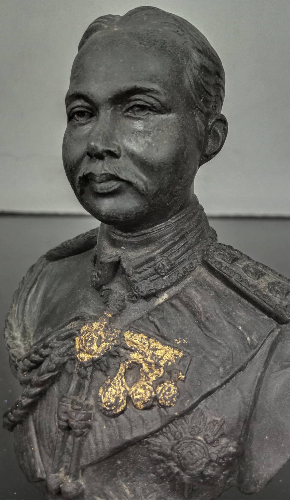 588.พระบรมรูปหล่อครึ่งพระองค์ในหลวงรัชกาลที่5 พระบาทสมเด็จพระปรมินทรมหาจุฬาลงกรณ์ พระจุลจอมเกล้าเจ้าอยู่หัว